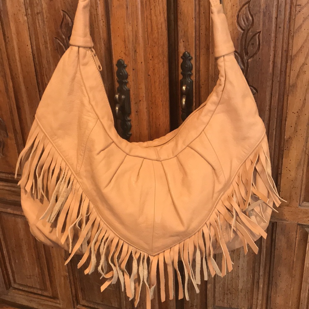 Vintage Leather Fringe Bag - Picture 3 of 11